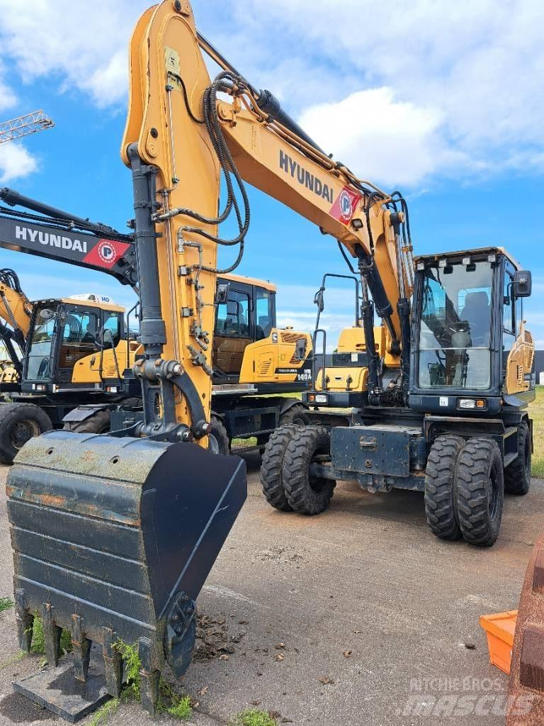 Hyundai HW140 Ratasekskavaatorid