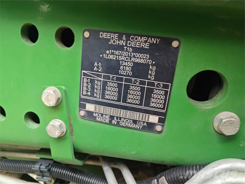 John Deere 6215R Traktorid