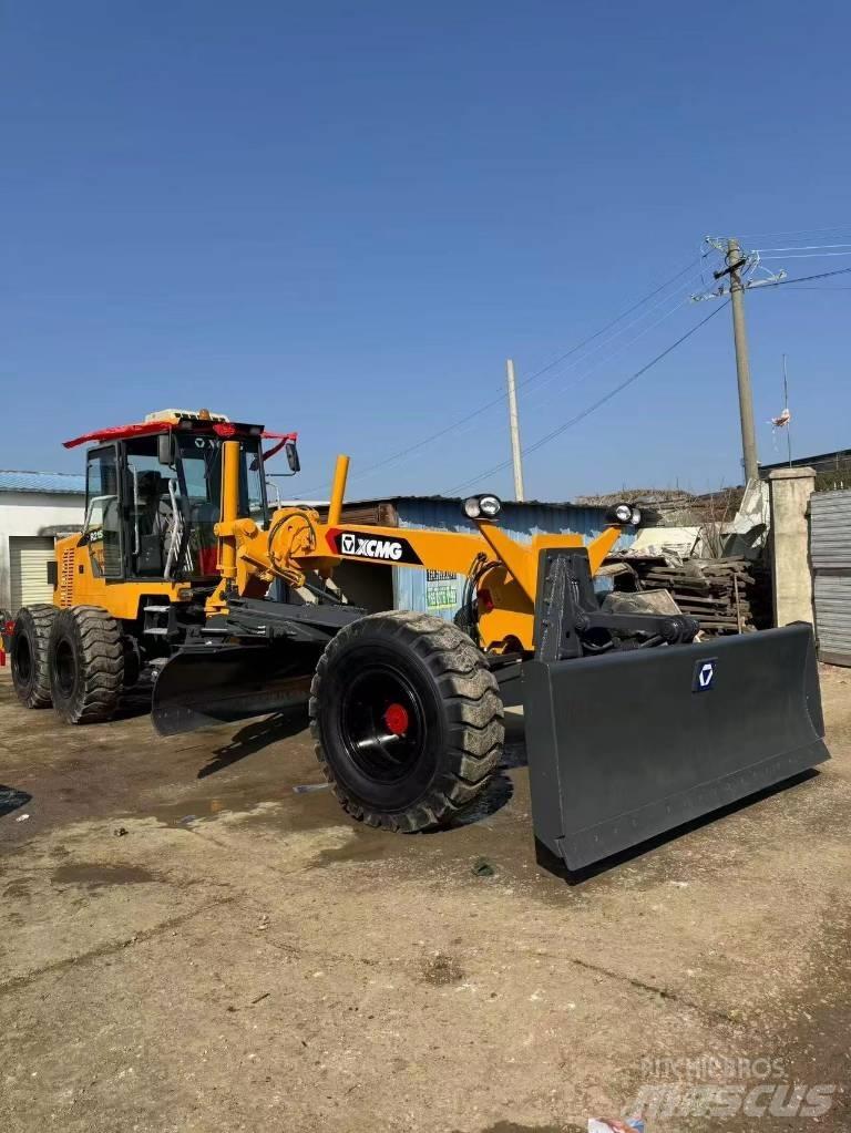 XCMG GR 2153 Greiderid