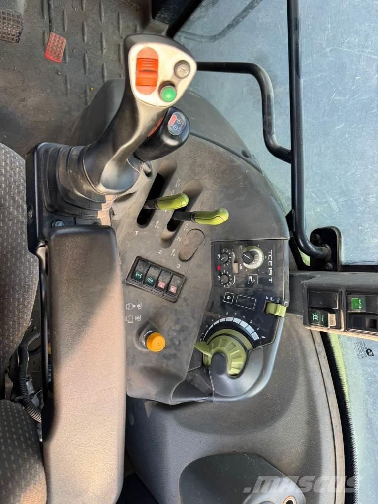 CLAAS ARION 420 Traktorid