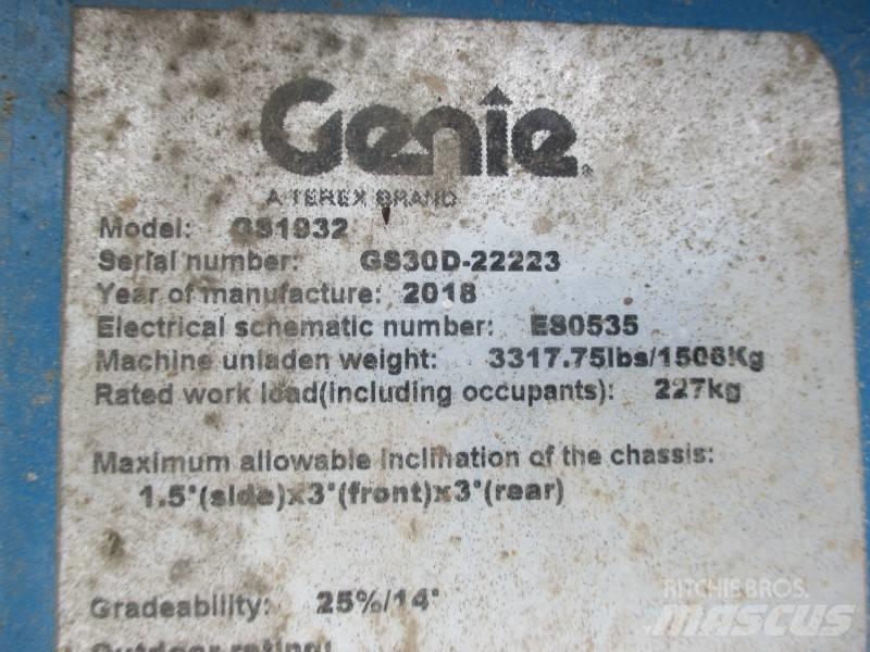 Genie GS 1932 Käärtõstukid