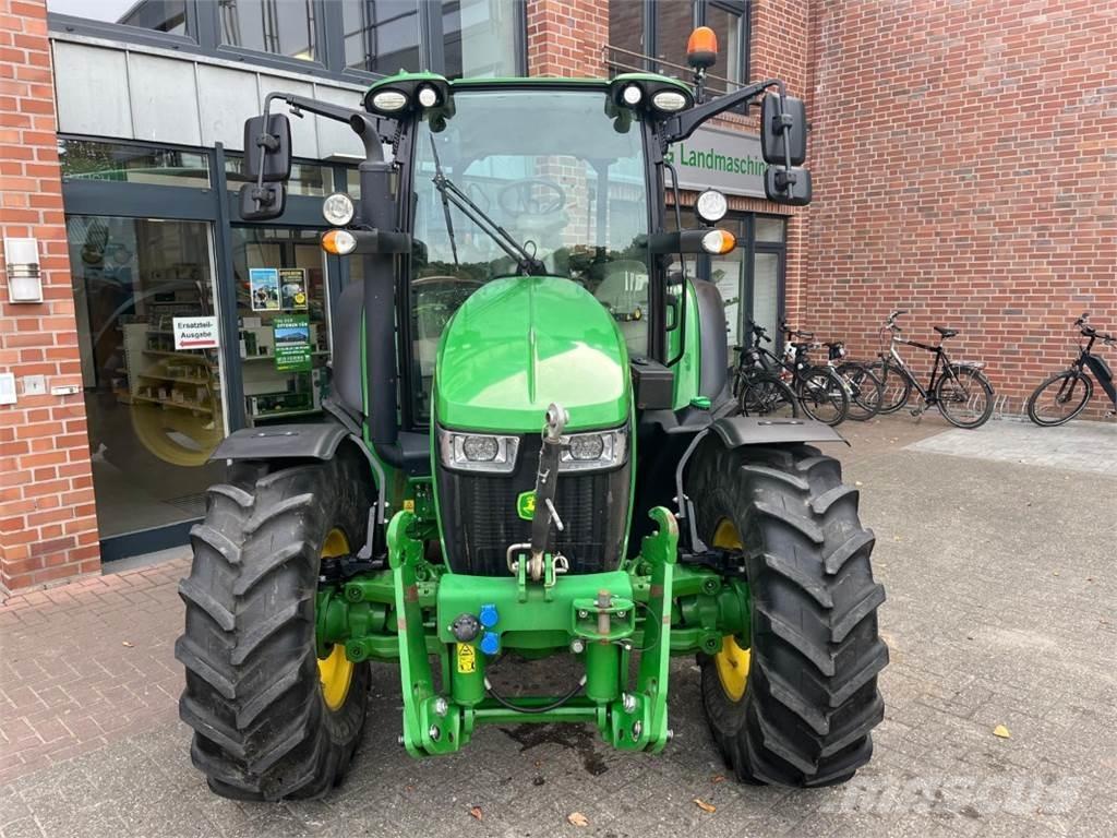 John Deere 5100R Traktorid