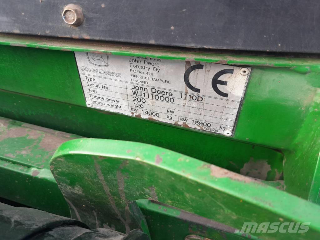 John Deere 1110 D Forwarderid