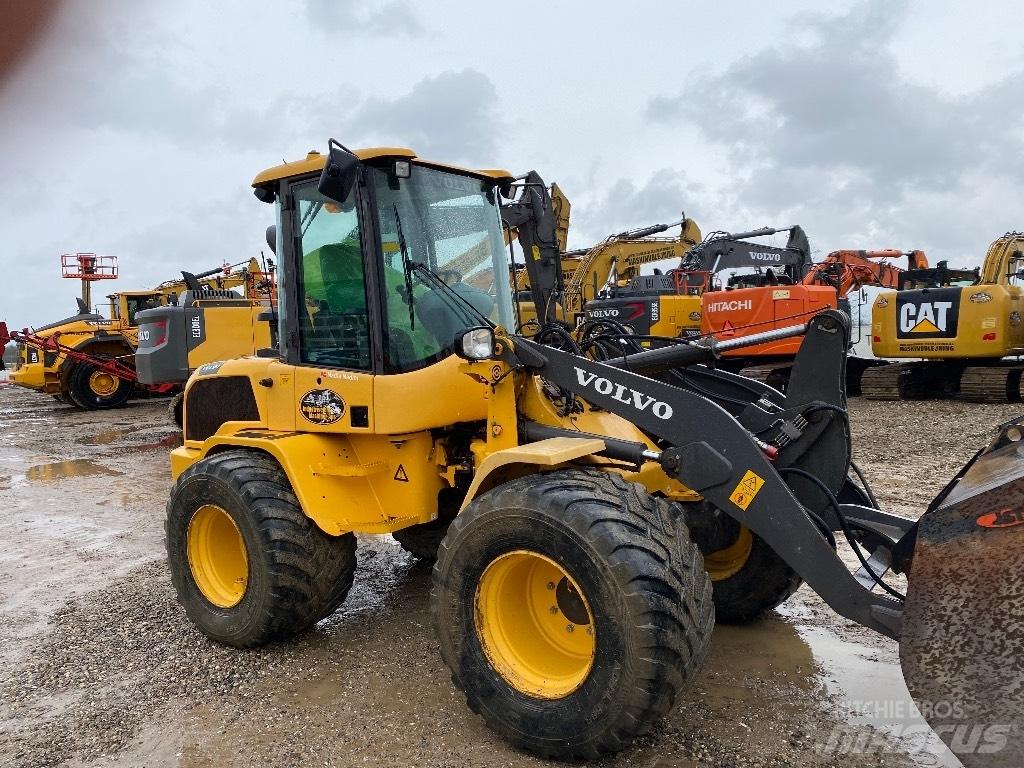Volvo L 35 G Rataslaadurid