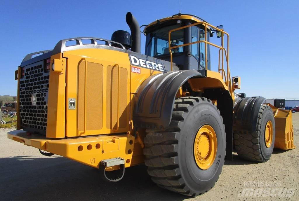 John Deere 844 J Rataslaadurid