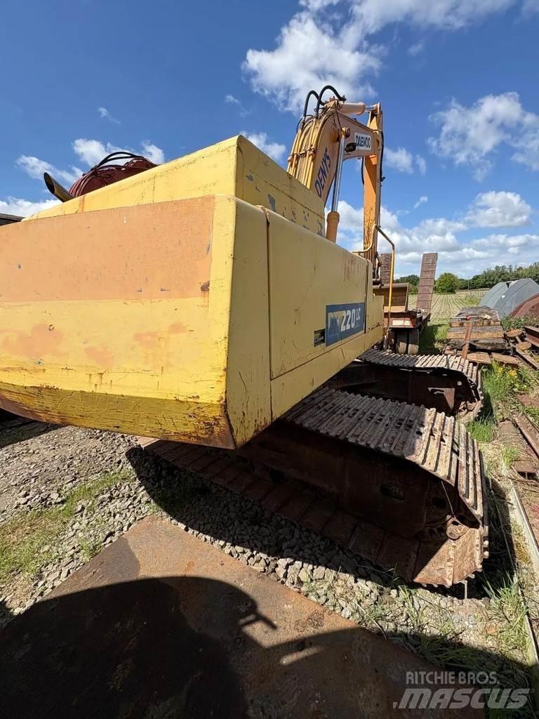 Daewoo DH 220LC Roomikekskavaatorid