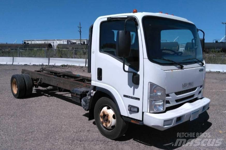 Isuzu NPR HD Raamautod
