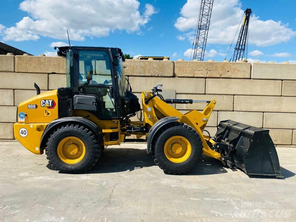 CAT 908-14A Rataslaadurid