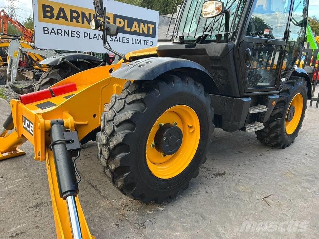 JCB 535-125 Hiviz Teleskooplaadurid
