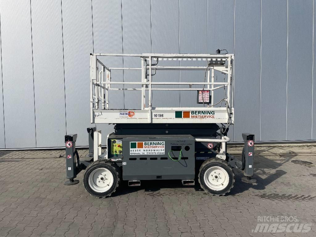 SkyJack SJ 6832 RTE Käärtõstukid