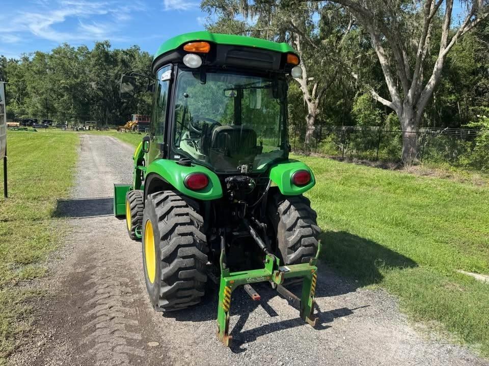 John Deere 3520 Traktorid