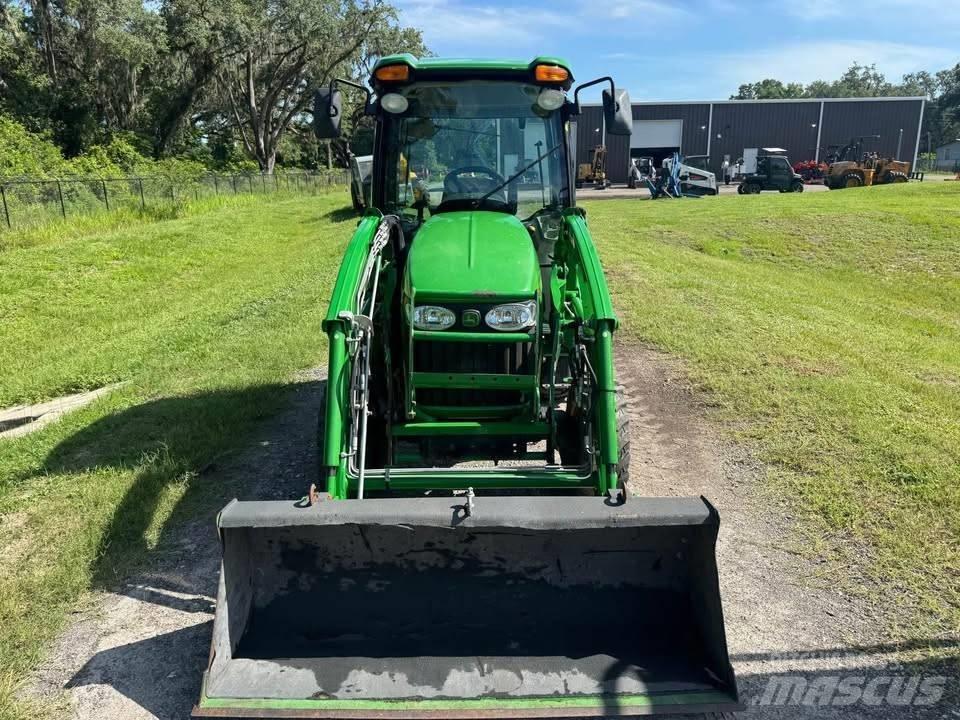John Deere 3520 Traktorid