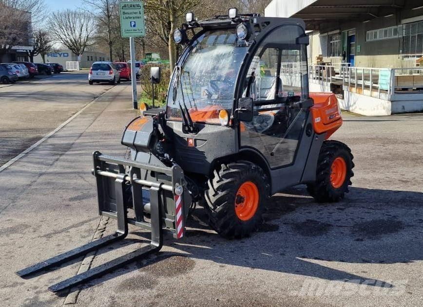 Ausa T144H Teleskooplaadurid