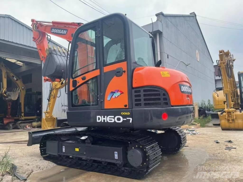Doosan DH 60-7 Miniekskavaatorid < 7 t