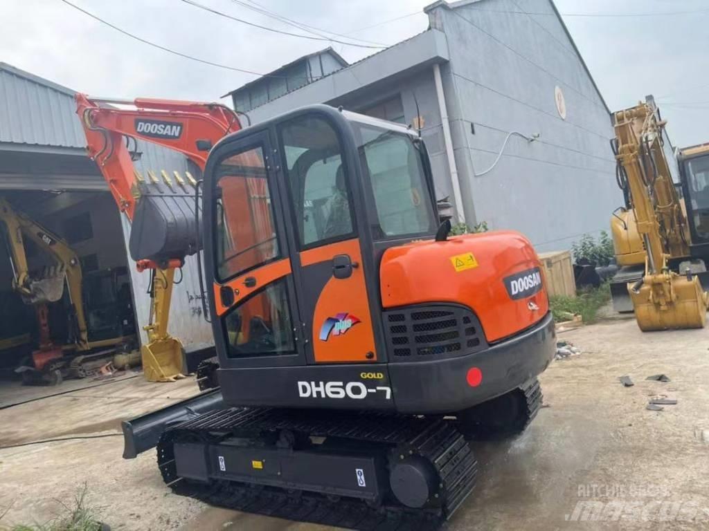 Doosan DH 60-7 Miniekskavaatorid < 7 t