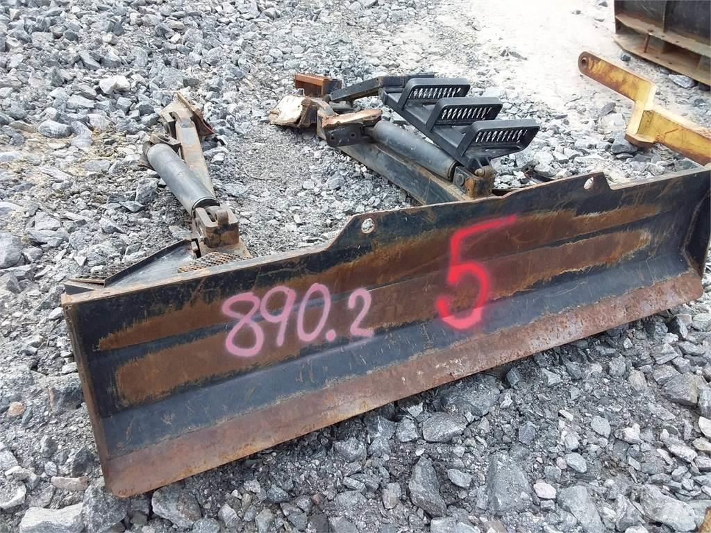 Valmet 890 Muud osad