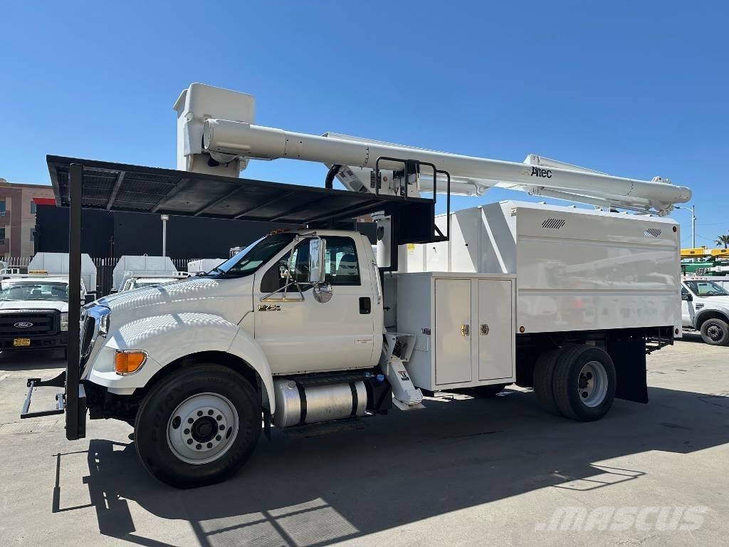 Ford F 750 SD Muud põllumajandusmasinad