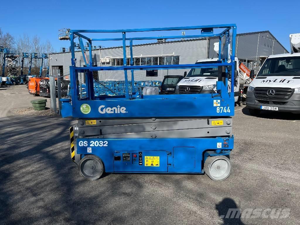 Genie GS 2032 Käärtõstukid