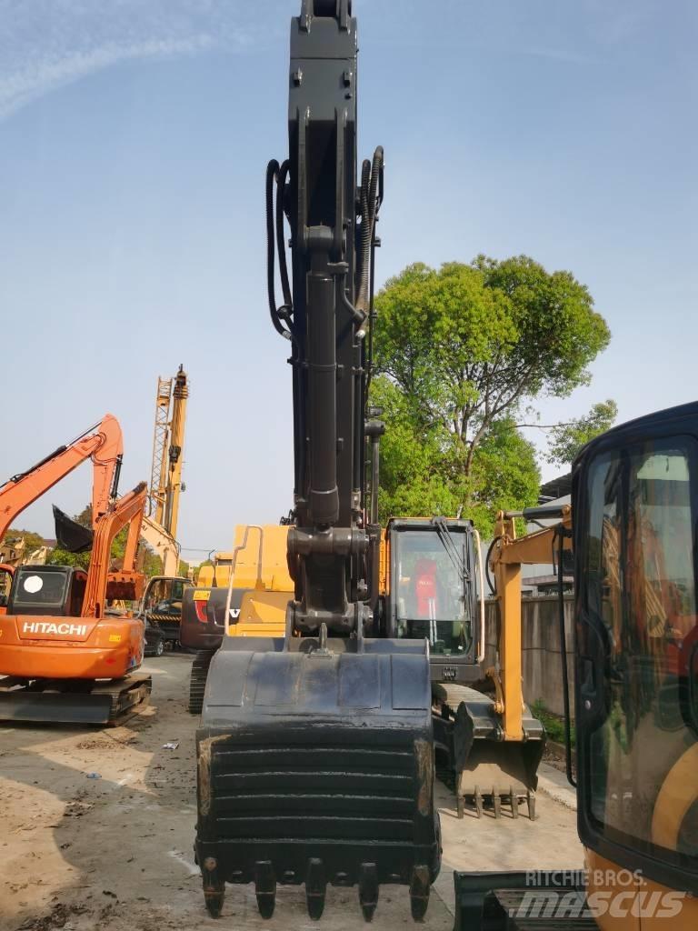 Volvo EC 250 D L Roomikekskavaatorid