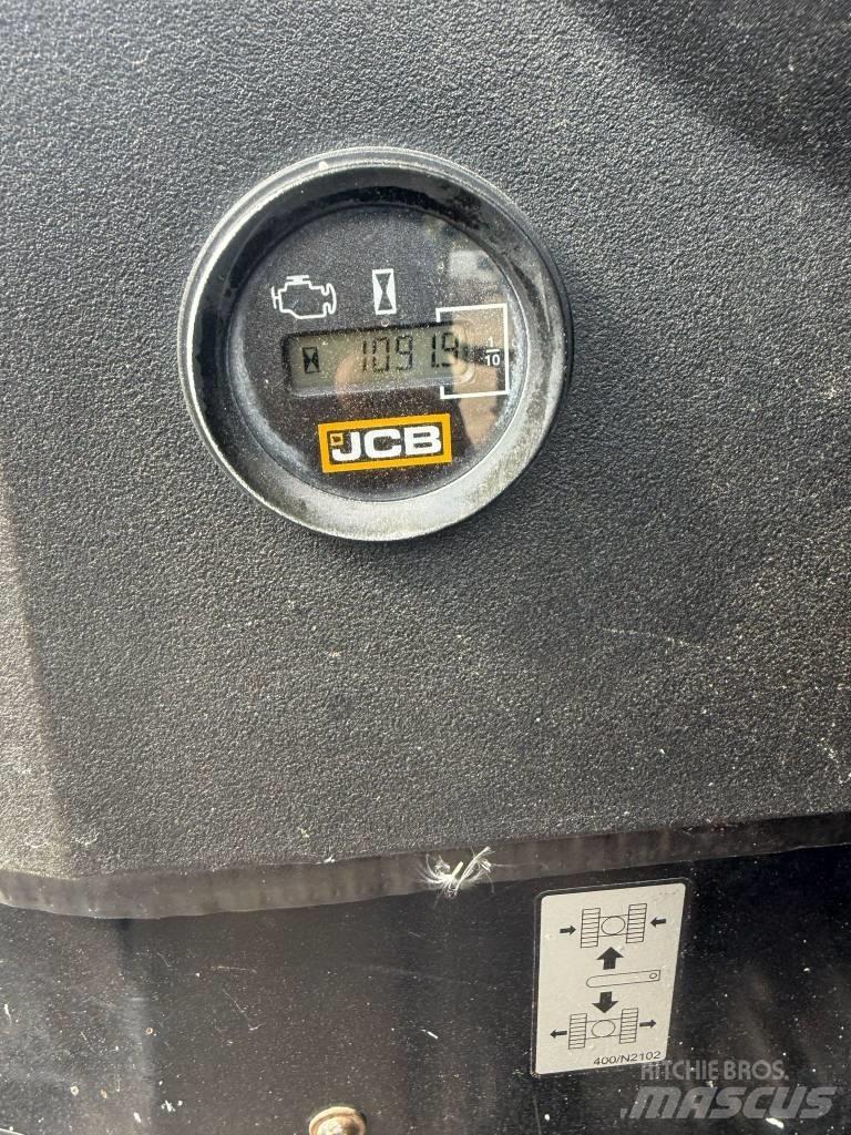 JCB 16 C-1 Miniekskavaatorid < 7 t