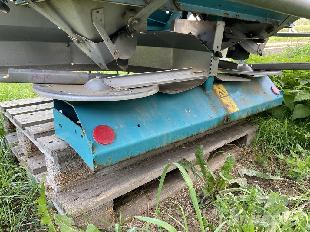 Sulky DX+20 Väetisekülvikud pihustiga