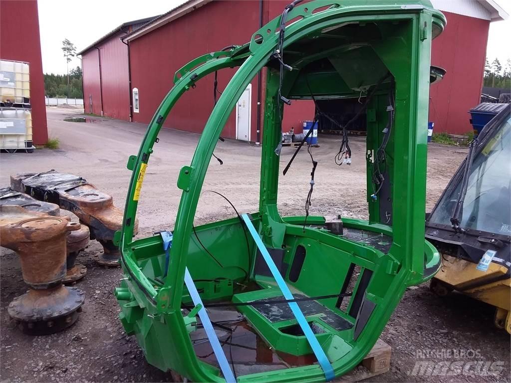 John Deere E/G Kabiinid