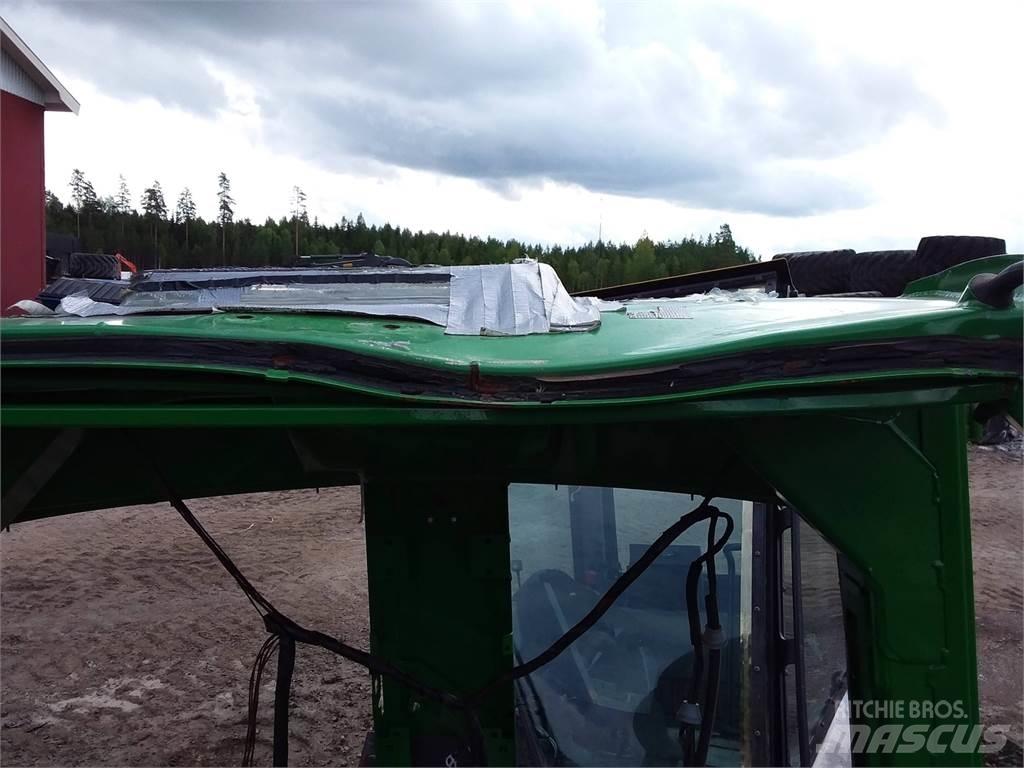 John Deere E/G Kabiinid