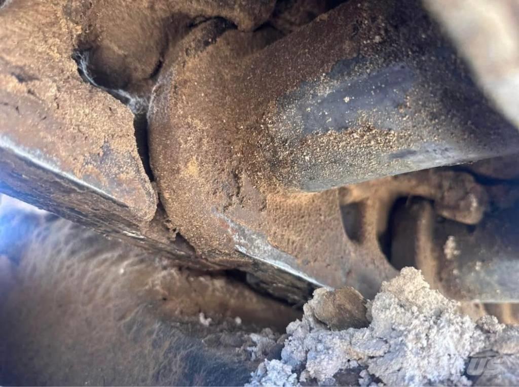 CAT 375 B Roomikekskavaatorid