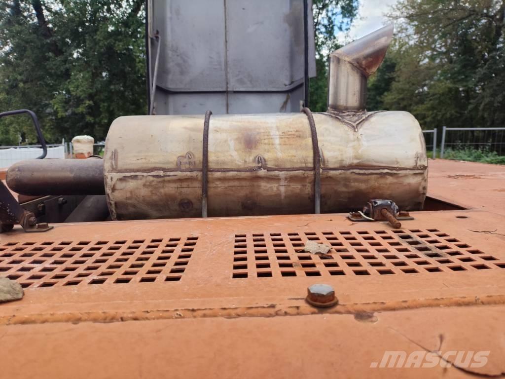 Hitachi EX 200-3 Roomikekskavaatorid