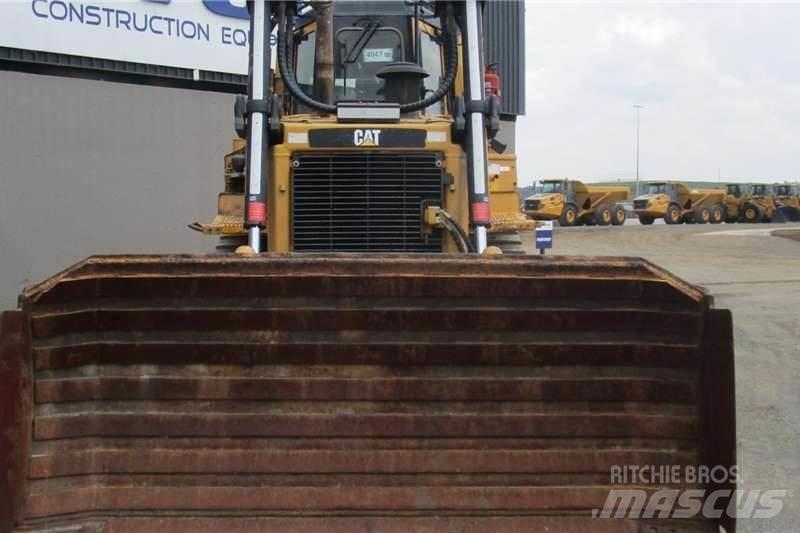 CAT D6R Buldooserid