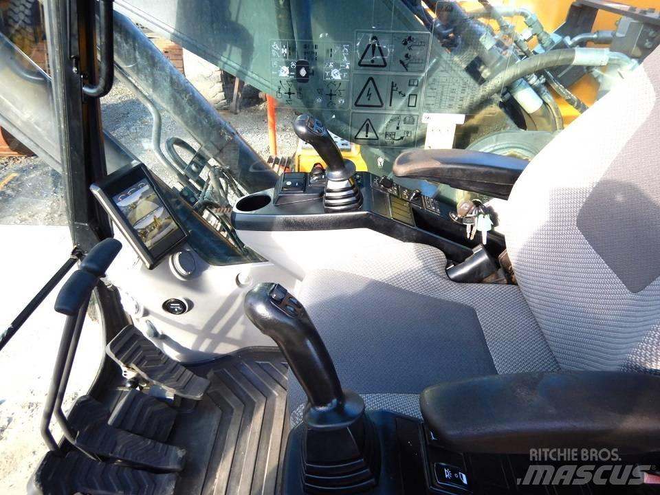 Volvo EC 300 E Roomikekskavaatorid
