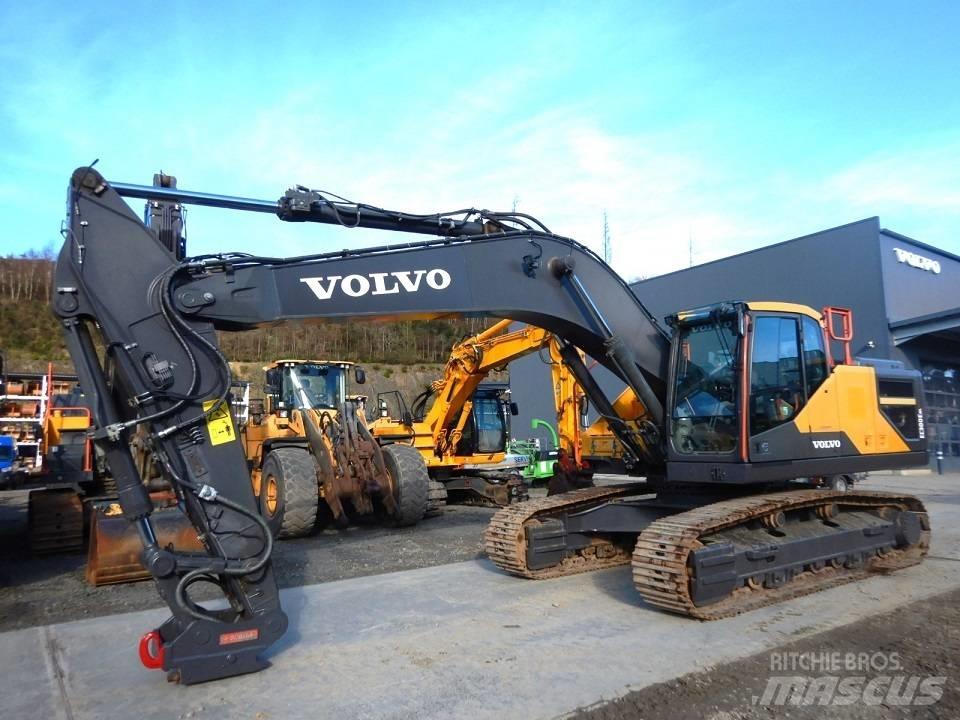 Volvo EC 300 E Roomikekskavaatorid