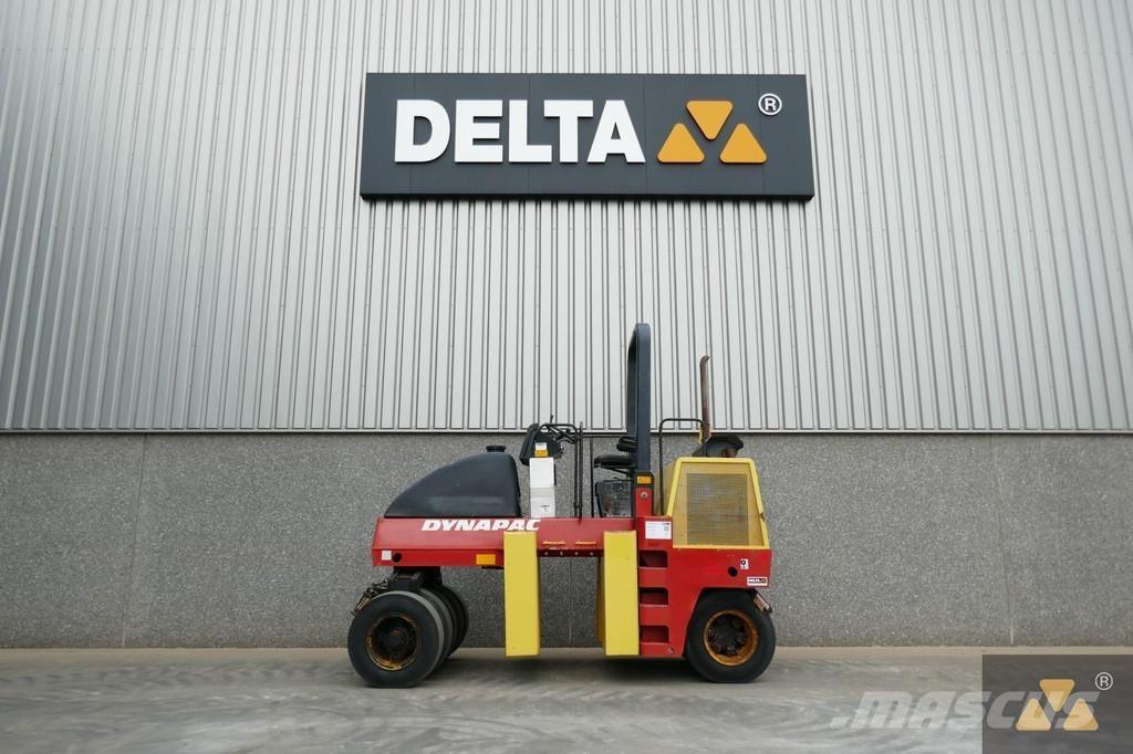 Dynapac CP142 Pneumorehvidega rullid