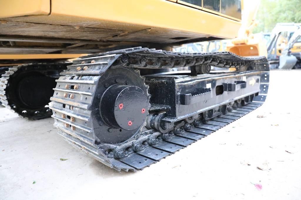 CAT E 70 B Miniekskavaatorid < 7 t