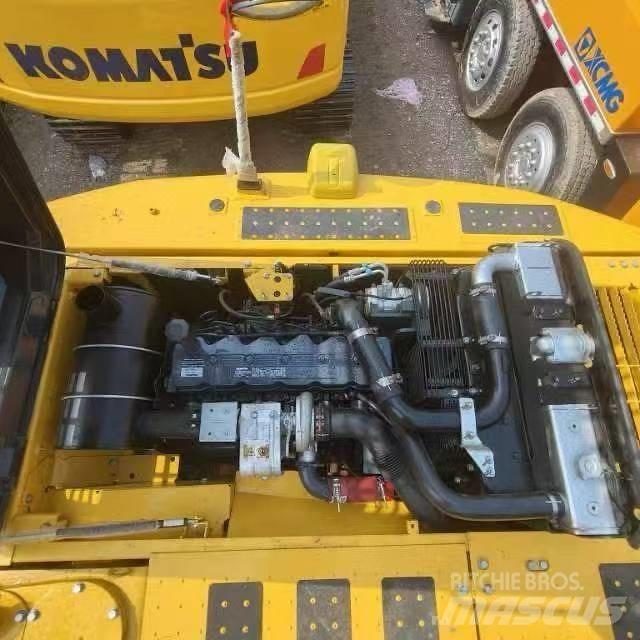 Komatsu PC 210 LC Roomikekskavaatorid