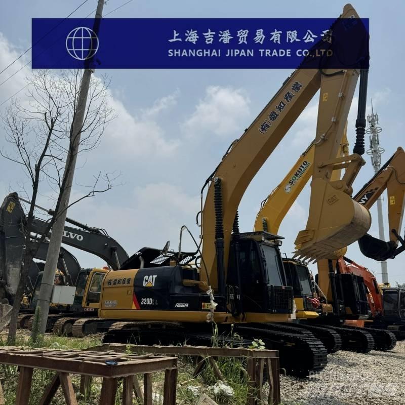 CAT 320 D Roomikekskavaatorid