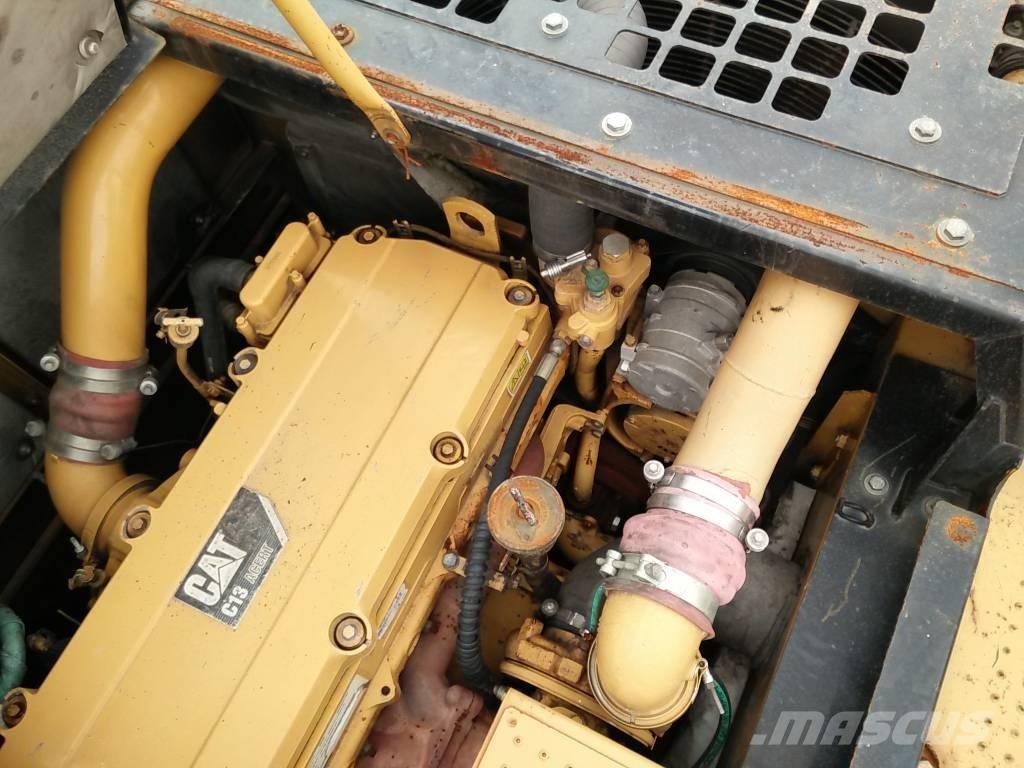 CAT 345 D L Roomikekskavaatorid