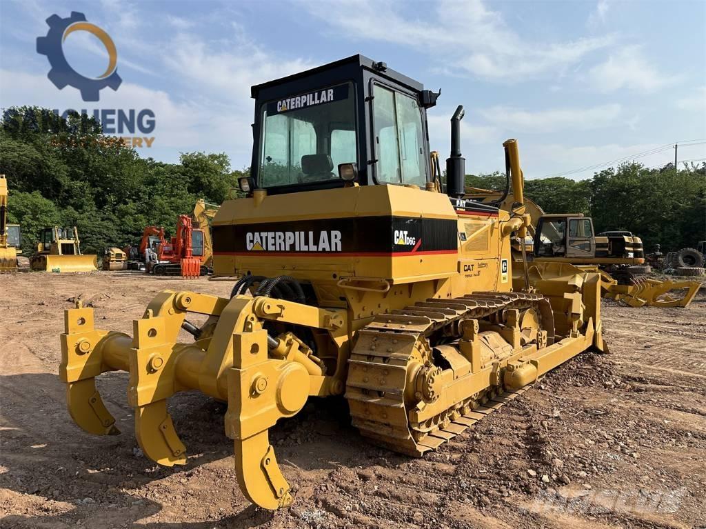 CAT D6G Buldooserid