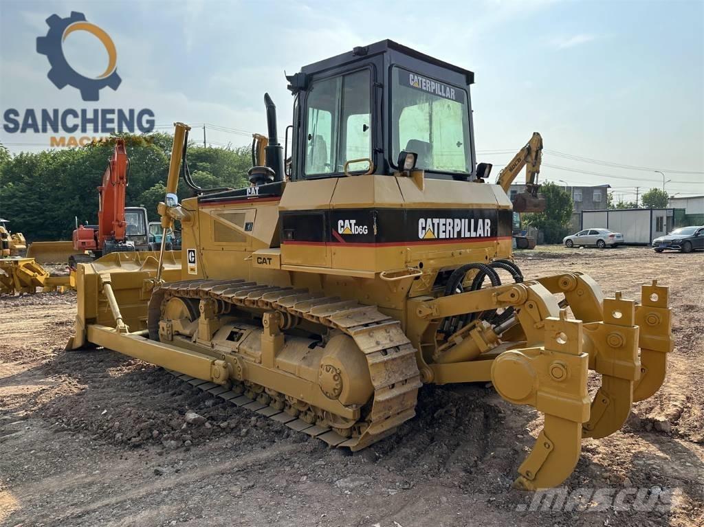 CAT D6G Buldooserid