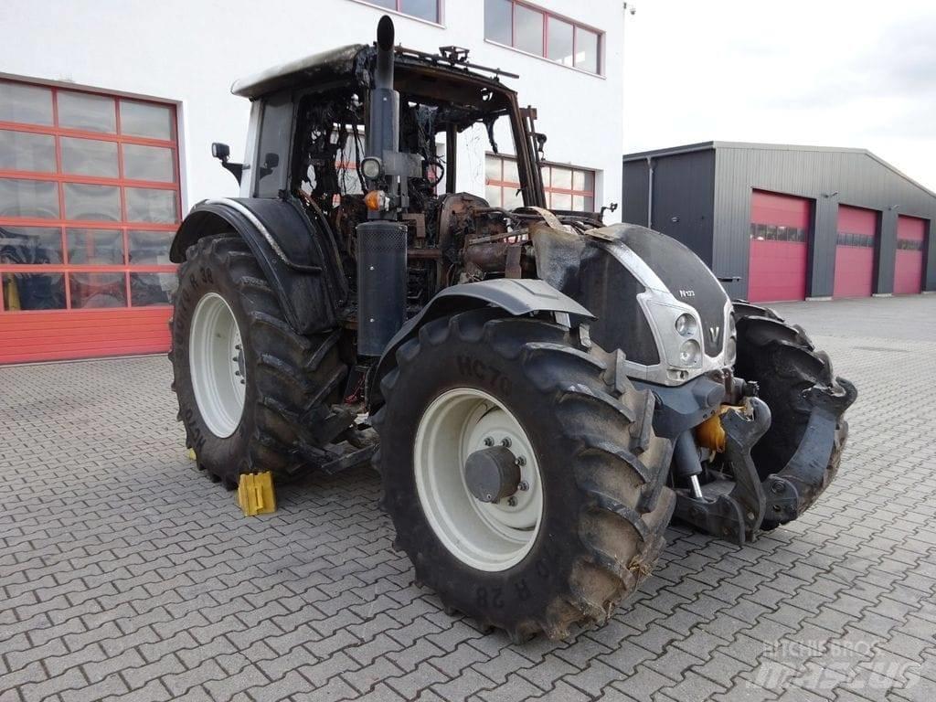 Valtra N123  flywheel Mootorid