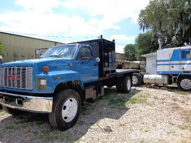 GMC C7500 Madelautod
