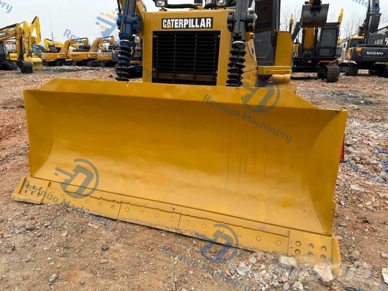 CAT D 7 G Buldooserid