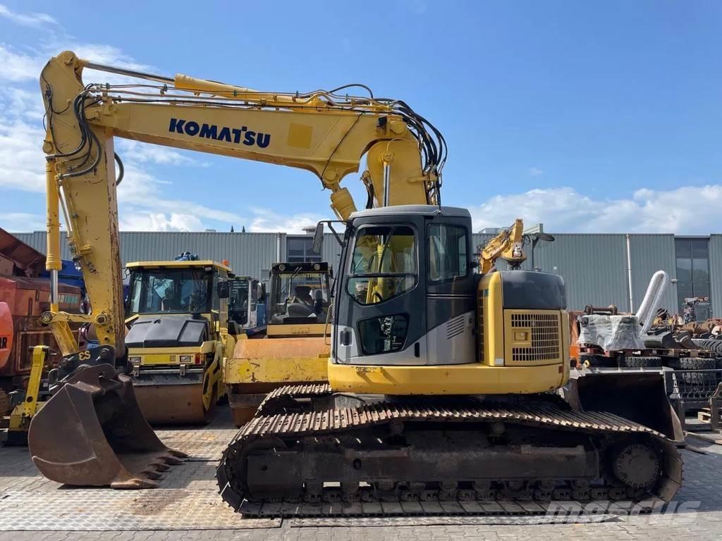 Komatsu PC228US-3 Roomikekskavaatorid