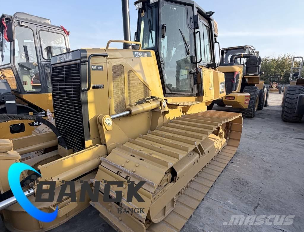 CAT d5k Buldooserid