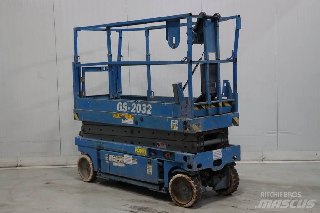Genie GS-2032 Käärtõstukid