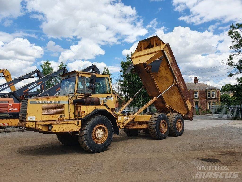 Volvo A 25 C Liigendraamiga pinnaseveokid