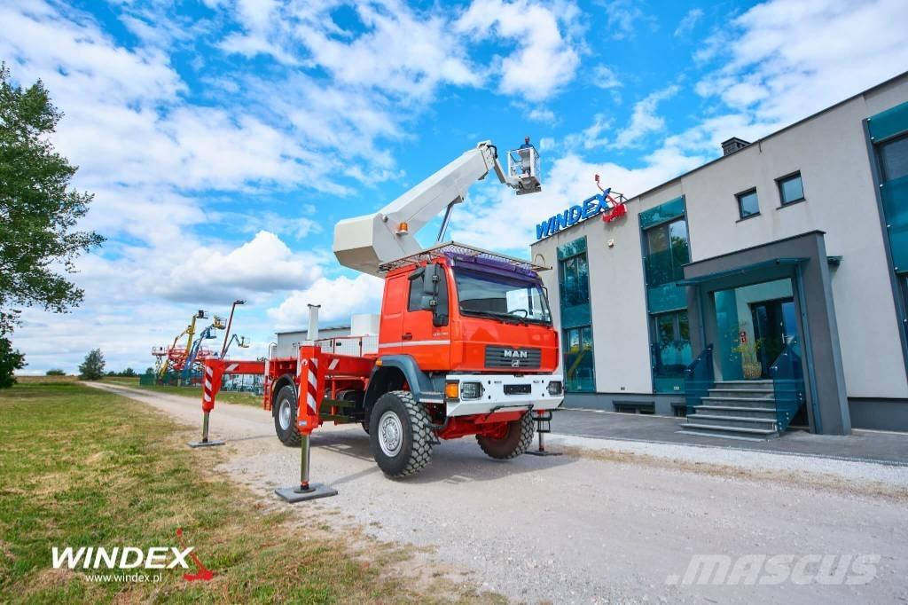 Bison TKA 35 KS Auto korvtõstukid