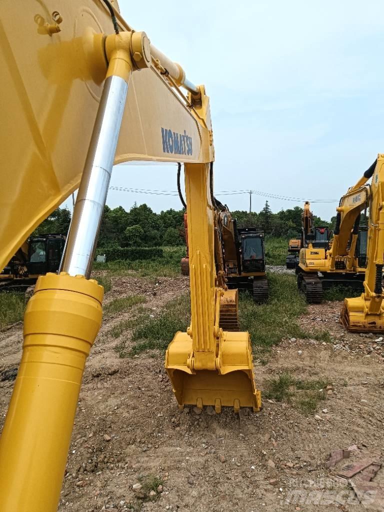 Komatsu PC 400-7 Roomikekskavaatorid