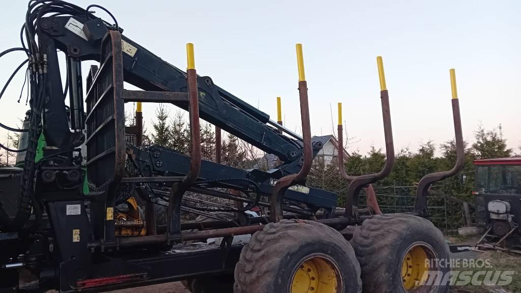 John Deere 1010D Forwarderid