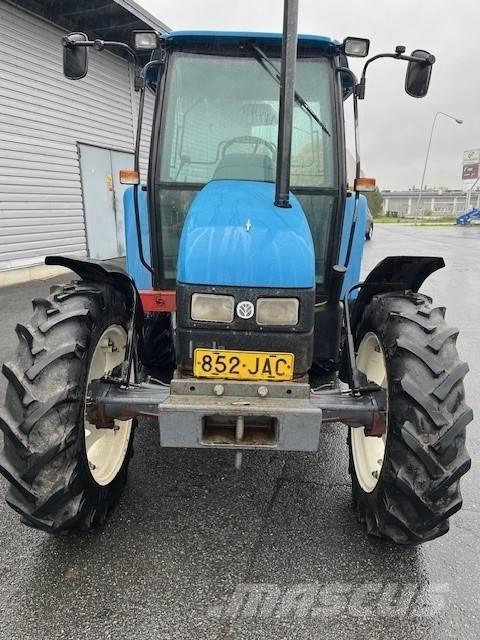 New Holland 5635 Traktorid